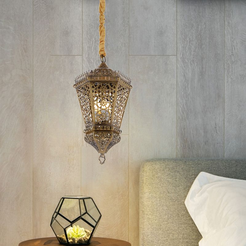 Lámpara de metal de estilo colgante de latón 1 Lámpara de metal de estilo árabe para corredor para corredor