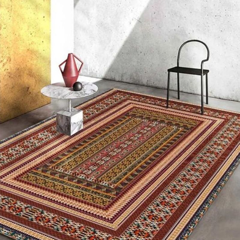 Light Orange Retro Carpet Polyester Graphic Carpet Washable Carpet for Living Room