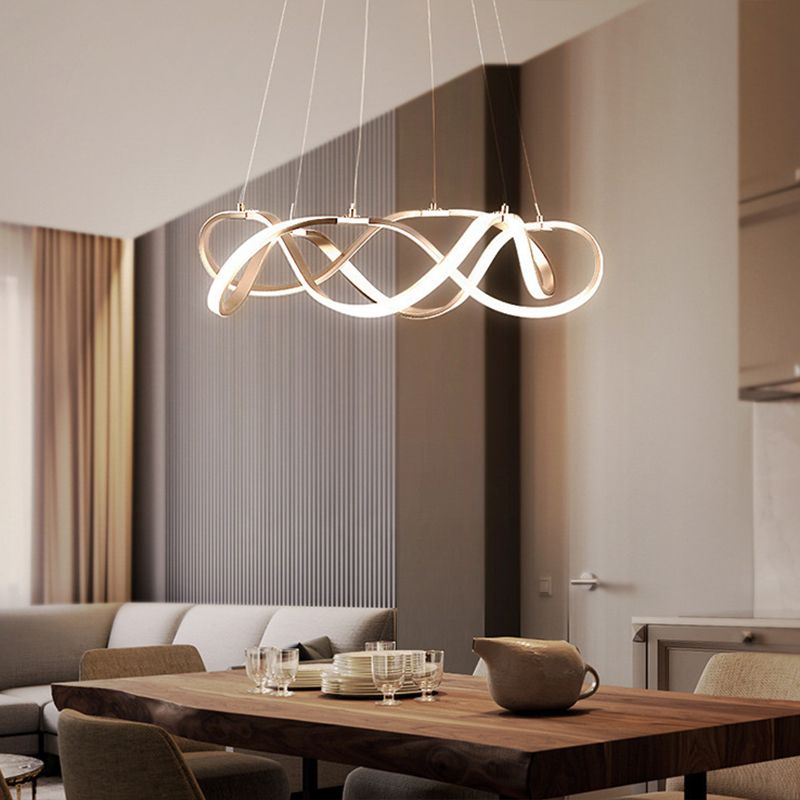 Lampe suspendue à LED en aluminium dans le pendentif linéaire acrylique moderne de style luxueux pour le salon