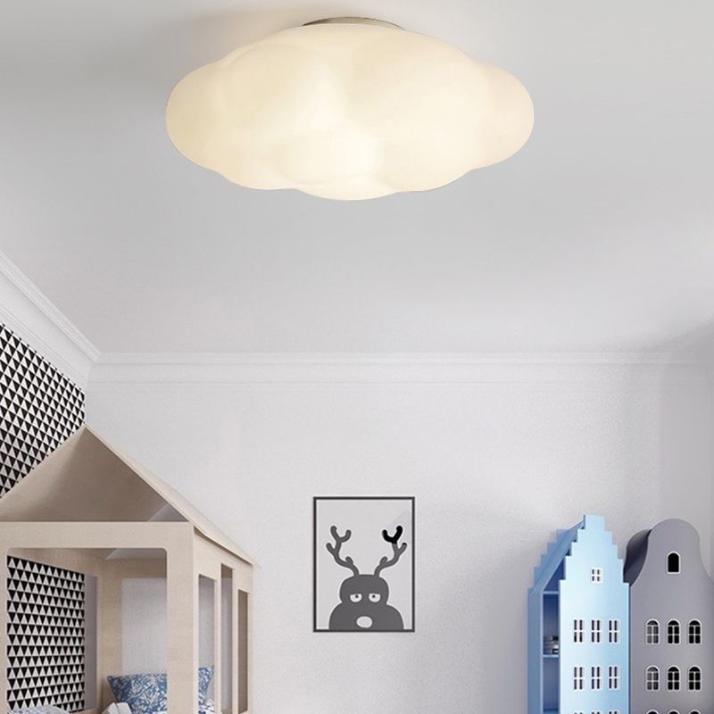 White Shaded Ceiling Light LED Modernism Flush Mount Lighting for Home