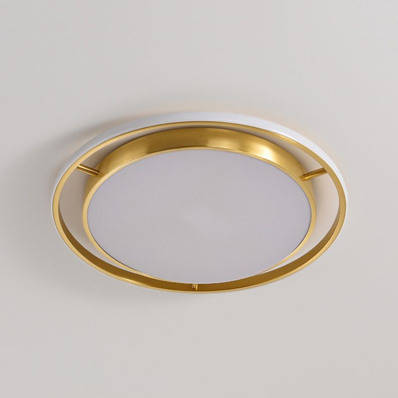 Round Flush Mount Modern Metal Flush Mount Ceiling Light in Gold