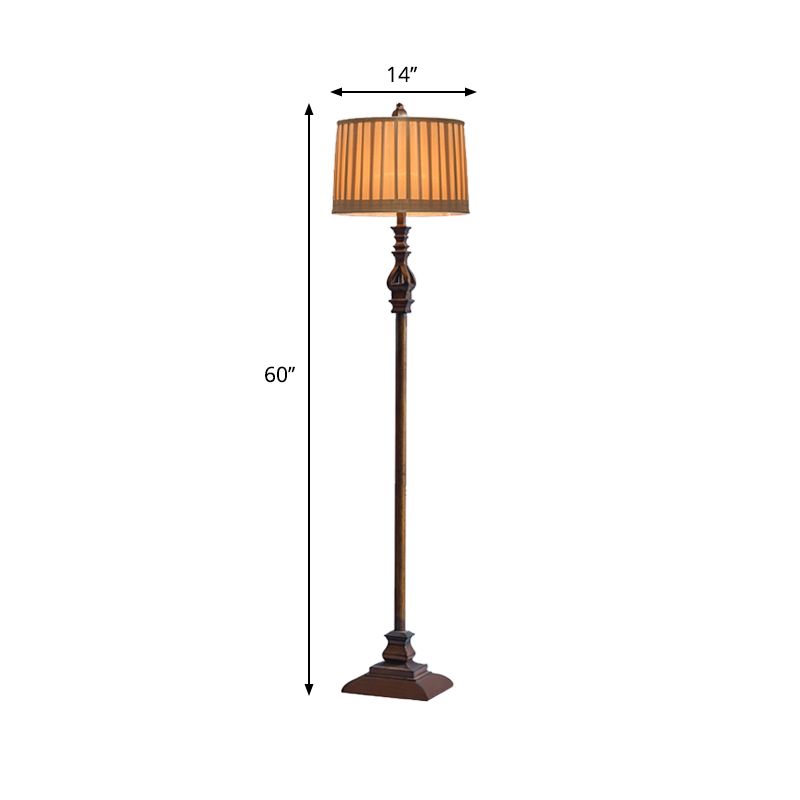 Traditionell 1 Kopf Holz stehend Boden hell mit plattiertem Stoff Schatten dunkler Kaffee -Trommel Stehlampe