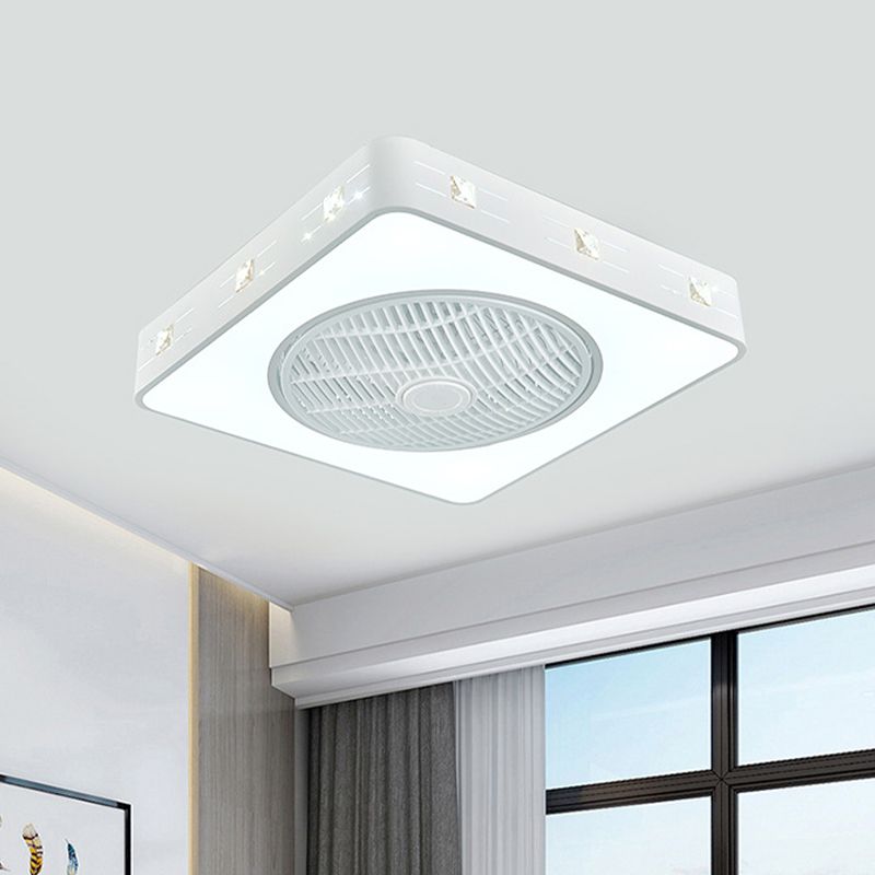 21,5 "W White LED Mont semi-chasseur Aménagement en métal contemporain Métal / Éclairage de ventilateur pendentif carré, 3 lames