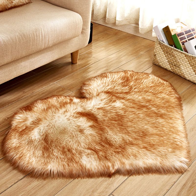 Heart Shape Solid Color Rug Multi-Color Simple Area Carpet Fluffy Anti-Slip Backing Pet Friendly Indoor Rug for Living Room