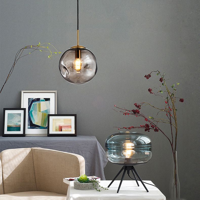 Modern Artistic Indoor Pendant Light Wrought Iron Globe Hanging Lamp with Glass Shade