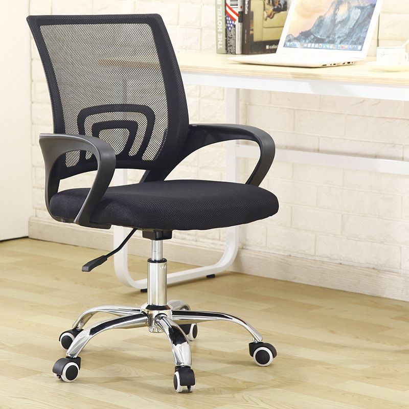 Modern Desk Chair in Black Mesh Ergonomic Computer Chair Mid-Back Chair with Wheels