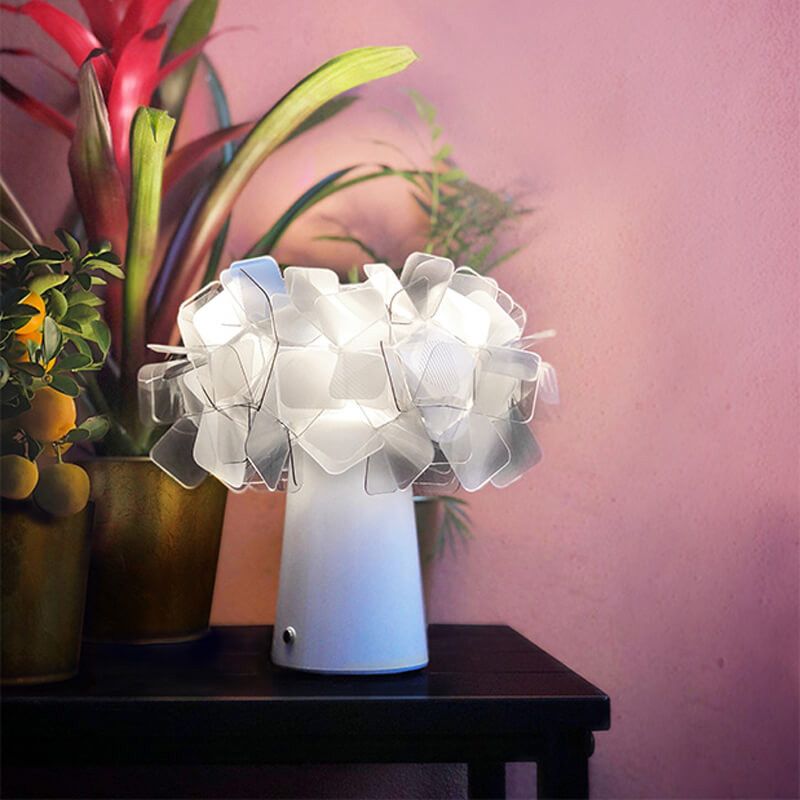 Origami Flower Metal Noche Lámpara LED Decorative Accent Light para sala de estar