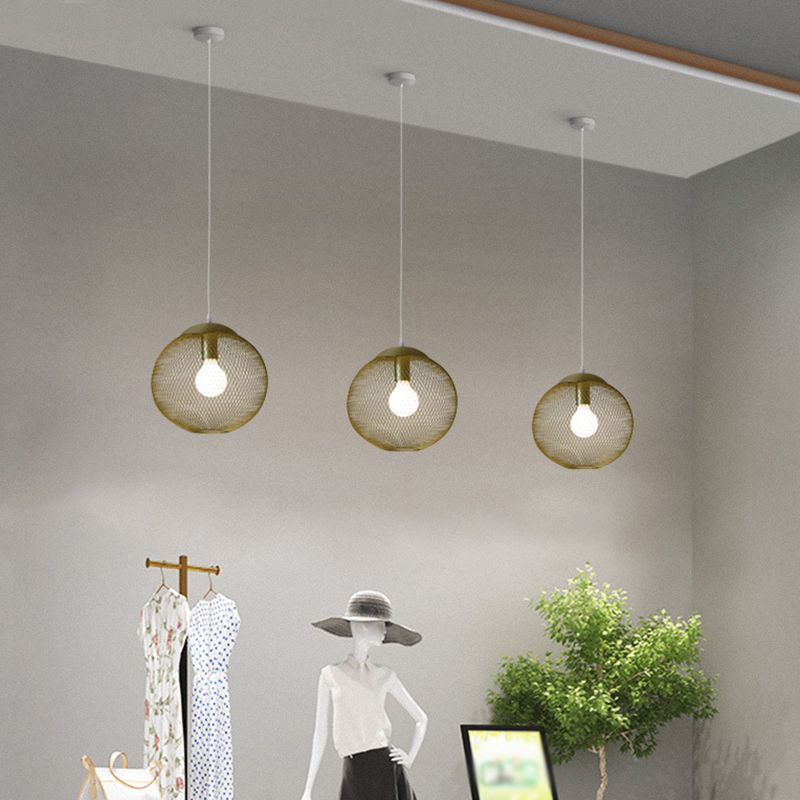 Iron Wire Sphérique Pendant Light Loft Style 1 Bulbe Vêtements de vêtements Plafond Lampe Suspension en or