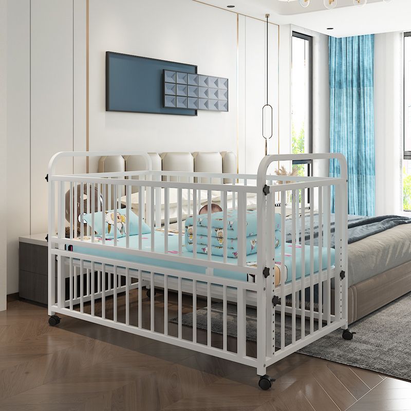 Industrial Rectangle Crib Metal 2-In-1 Convertible Crib with Casters