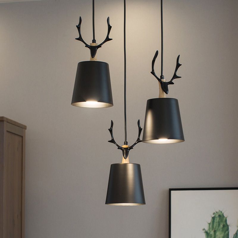 Nordic Style 3-Bulb Hanging Light Deer Decoration Conical Pendant with Metal Shade