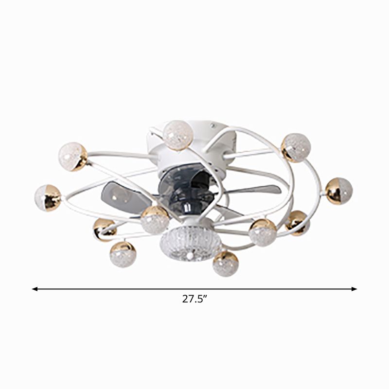 27.5 "W 5 BLADES LED NORDIC SEMI FLUSH LIGHT BALL CAGE Control remoto Luz de ventilador colgante con sombra de metal