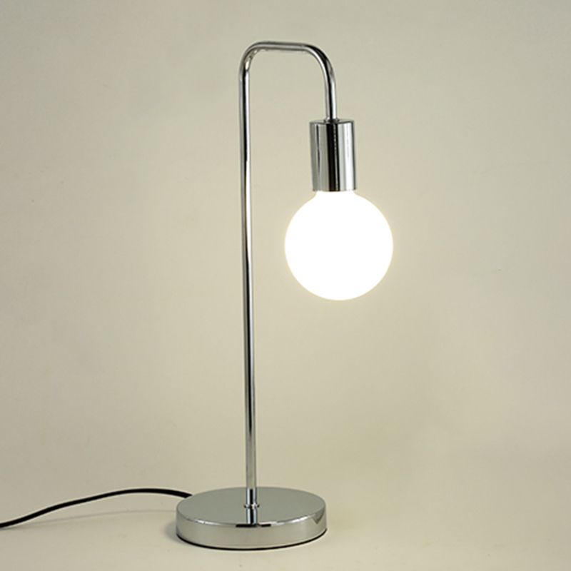 Moderner Stil einzigartiger Formtischlampe Metall Ein Lichttischlicht Licht