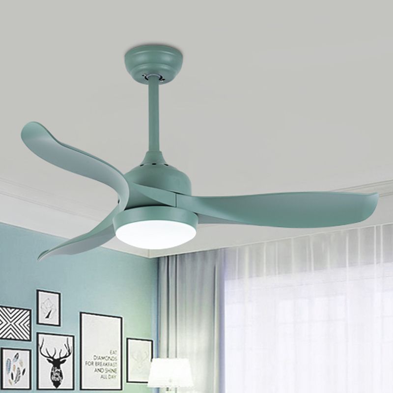 Living Room Semi Flush Mount Light with 3 Blades Metal Macaron Loft Ceiling Fan in Green