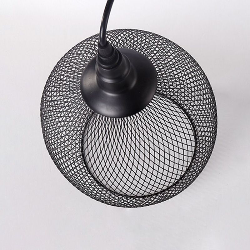 Globe Metal Pendant Lighting Fixture Retro Living Room Pendant Light Fixture in Black