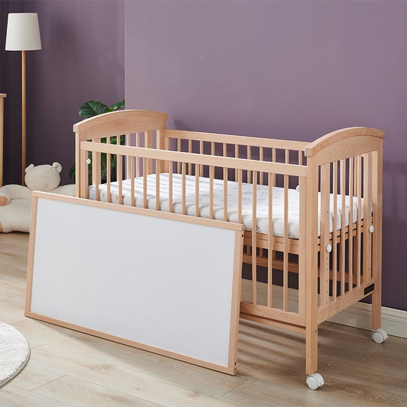 Modern Style Solid Wood Crib Rectangle Indoor Crib with Casters