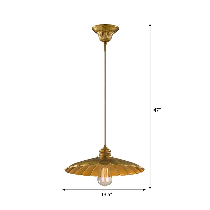 1 Light Anhängerlampe Vintage Style mit überbrochenem Schatten Metall -Federung Licht in Messing für Bauernhaus