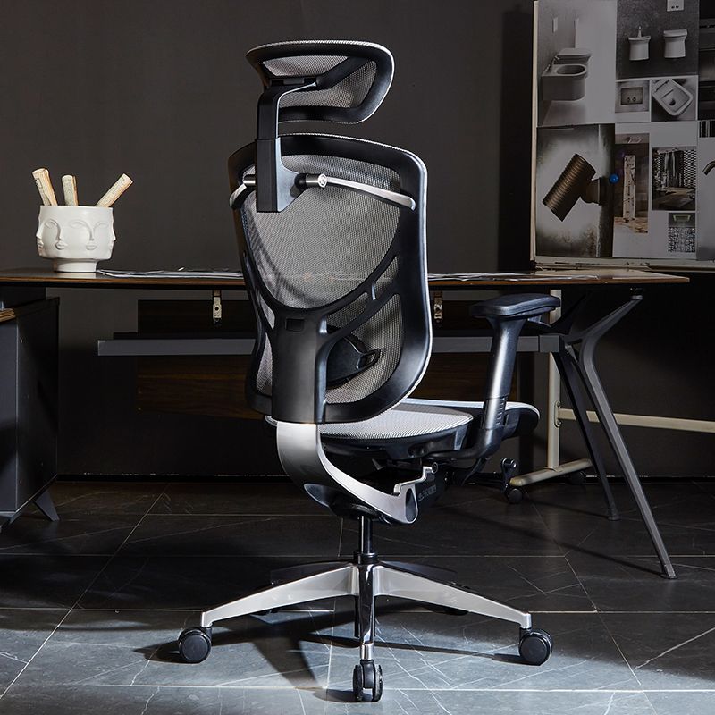 Modern Mesh Executive Chair Adjustable Arms Executive Chair for Office