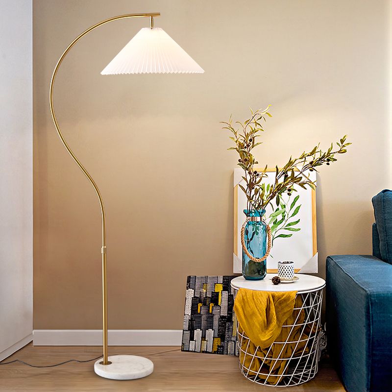 Fabric Cone Shape Floor Light Simple Style Floor Lamp for Living Room