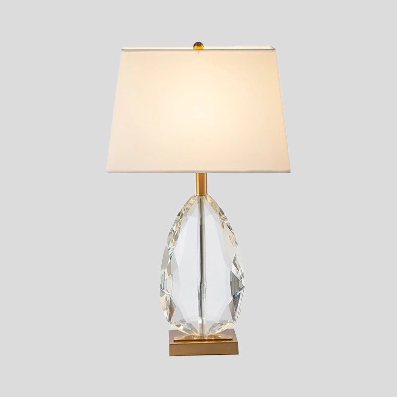 1 tavolo da letto lampada da letto lampada da comodino moderno beige con tonalità in tessuto trapezoide