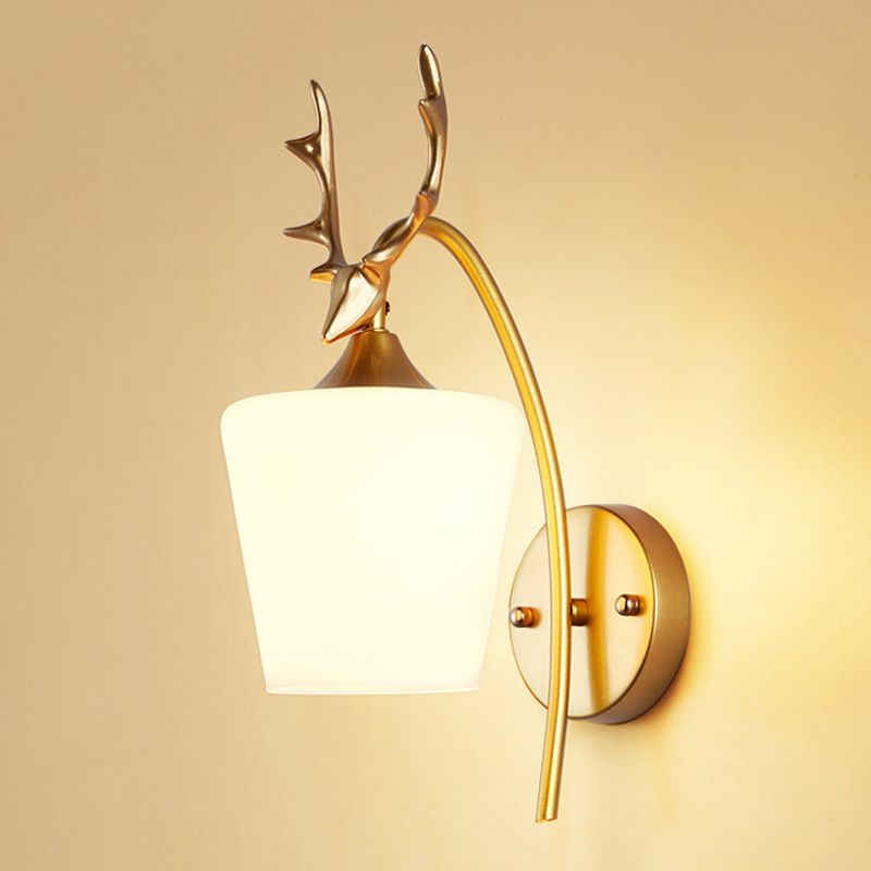 Nordic Style Vanity Light Antler Shape Vanity Lamp with Glass Shade for Living Room