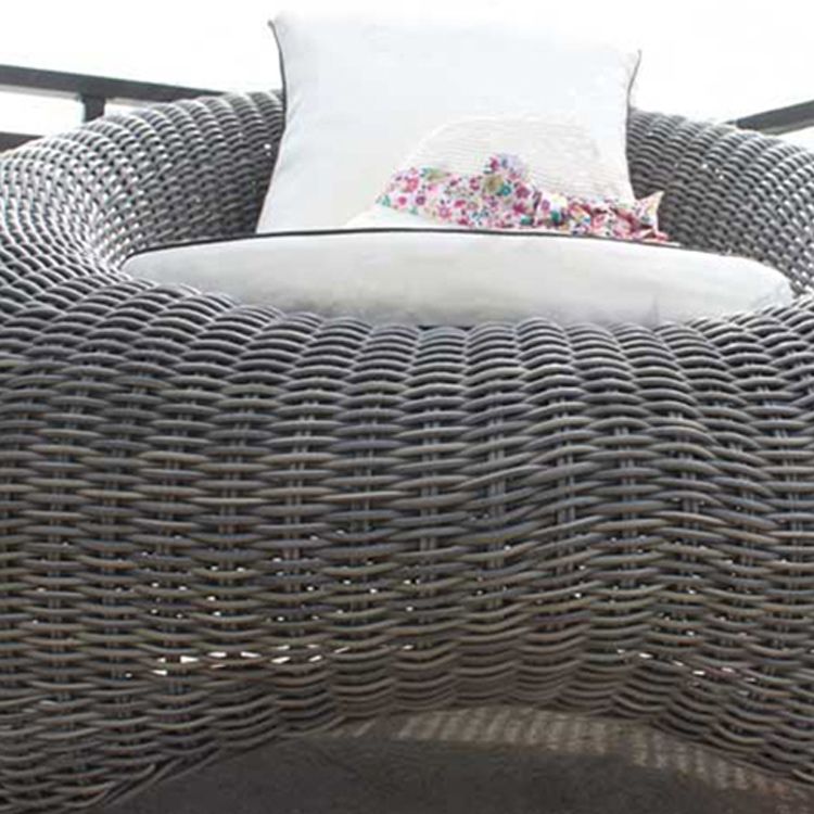 Contemporary Metal Patio Daybed Water Resistant and UV Resistant Patio Daybed