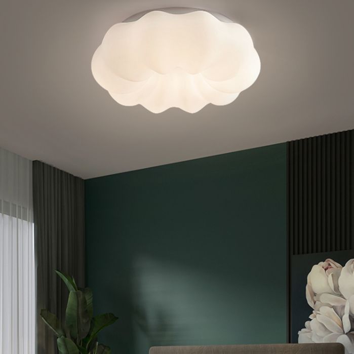 Resin White Modern Flush Light Geometrical 1-Light Ceiling Flush Mount for Living Room