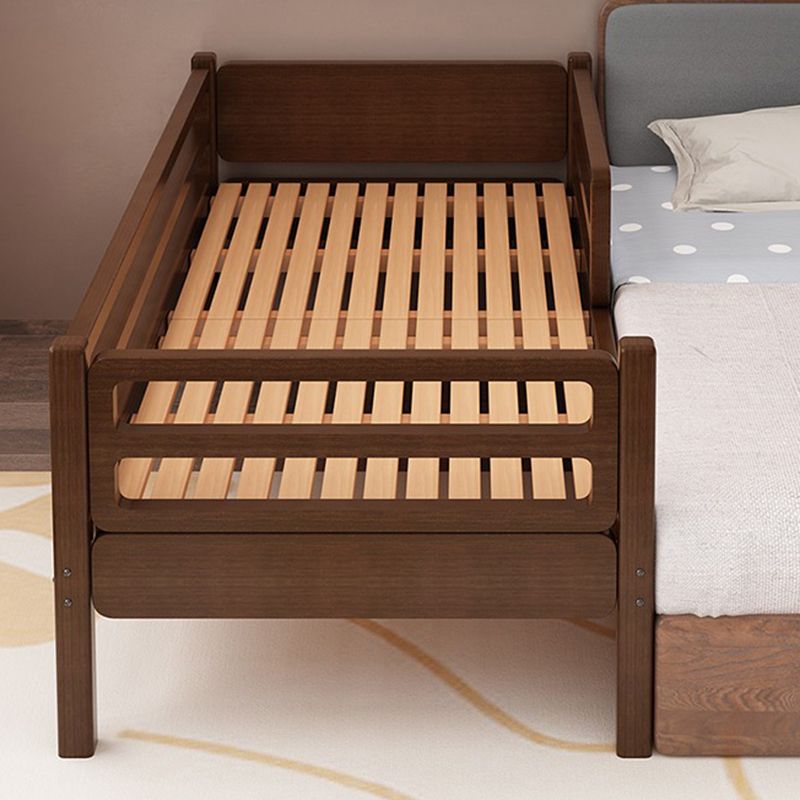 Convertible Baby Crib Traditional Solid Wood Crib with Guardrail