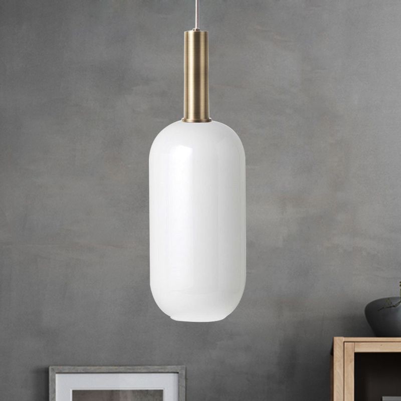 Opal Matte Verre oblong Plafond pendentif minimaliste 1 kit de lampe suspendue en laiton léger sur la table