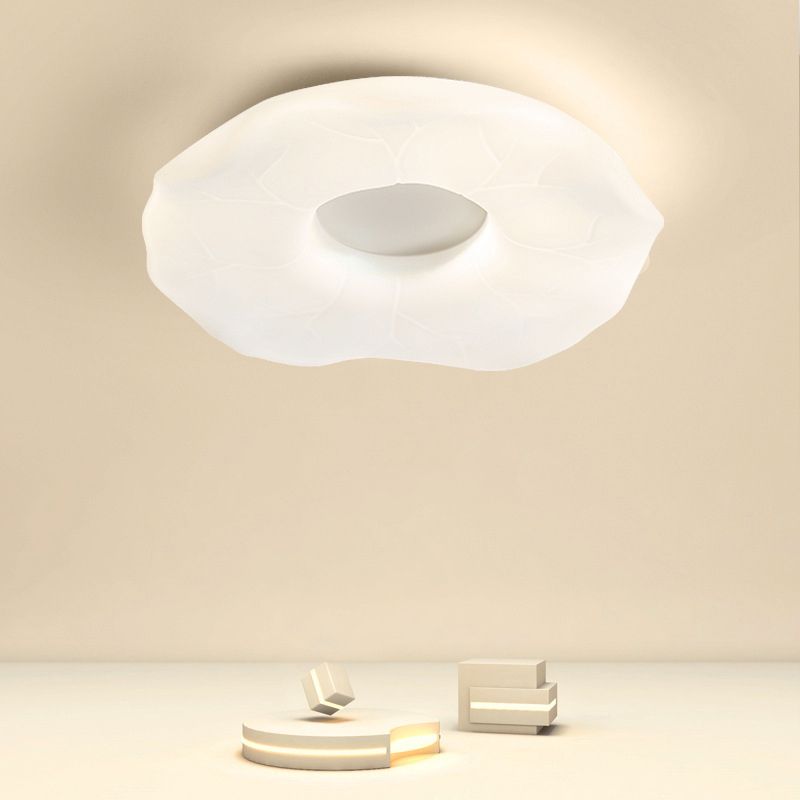 White Ceiling Light Contemporary LED Flush Mount Lighting for Living Room