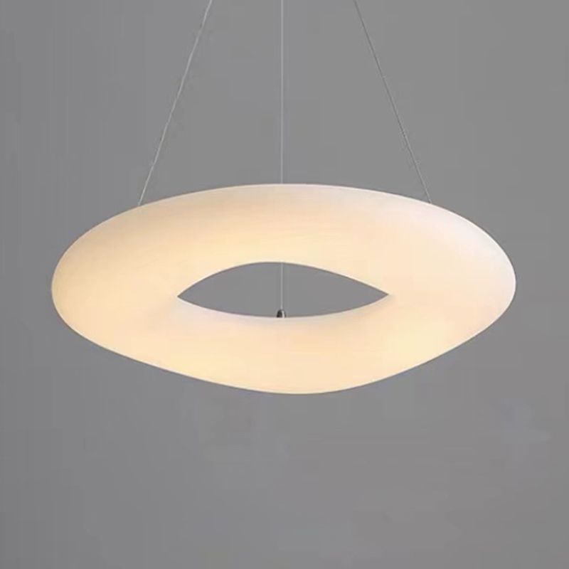 Weiße LED Hanging Lampe moderne Kunststoff Kronleuchter Anhänger Licht für Schlafzimmer