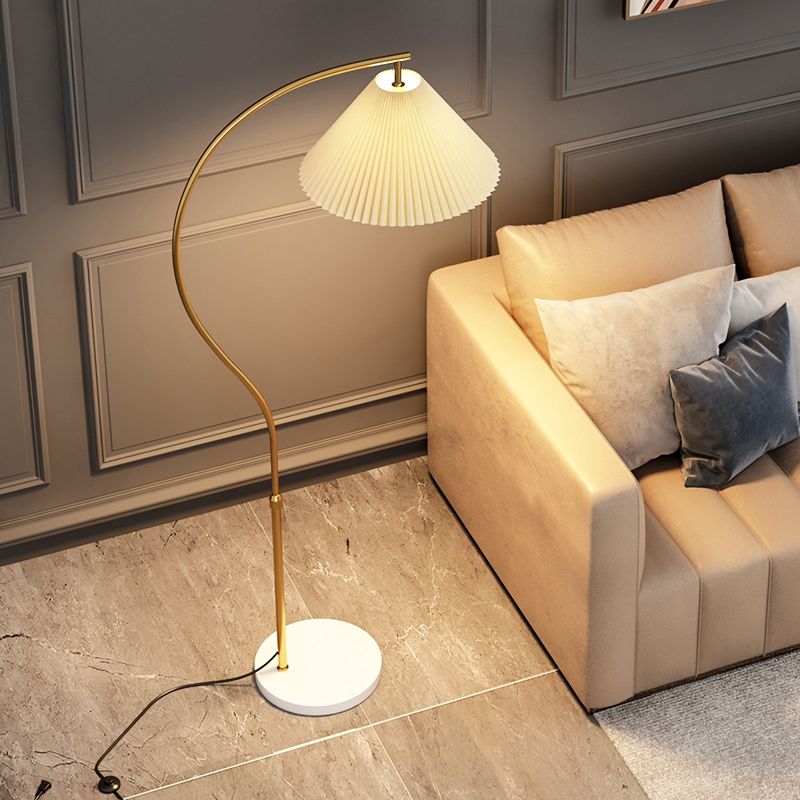 Fabric Floor Standing Lamp Minimalist Style Floor Light for Bedroom