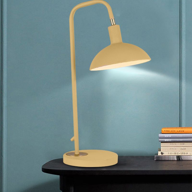 Metallic Dome Shade Nightand Lampe Nordic 1 Bulbe Rose / Jaune / Blue Table Lumière pour le chevet