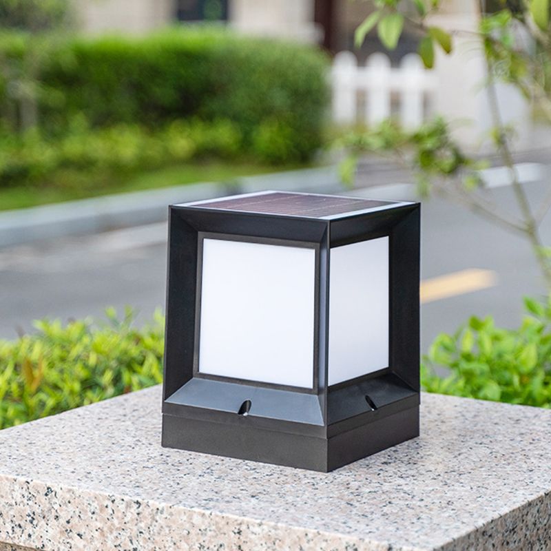 Modern Simple Plastic Outdoor Light Rectangle Shape Solar Energy Pillar Lamp for Courtyard