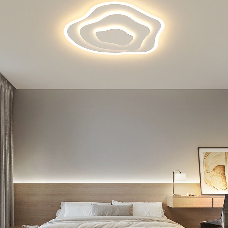 Modern Style Wave Shape Flush Mount Acrylic Ceiling Light for Living Room