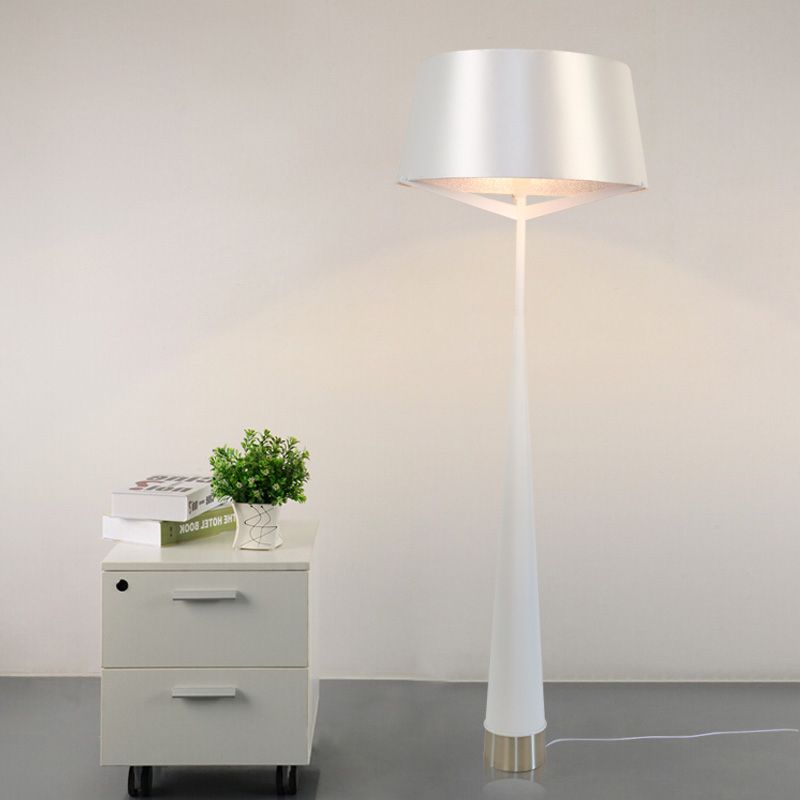 Minimalist Drum Shape Standing Lamp Metallic Single Head Bedroom Reading Floor Light in White/Black