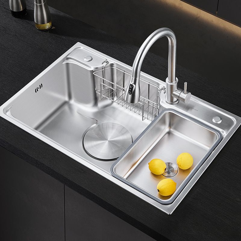 Modern Stainless Steel Sink Overflow Hole Kitchen Sink with Drain Strainer Kit