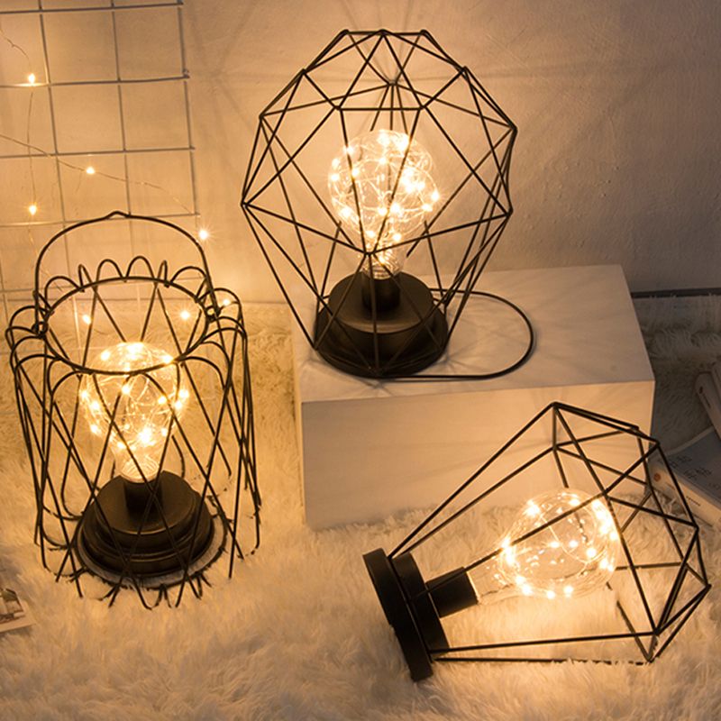 1 Head Barrel/Diamond Table Lamp with Cage Shade Loft Stylish Black Metal Small Table Lamp for Bedside