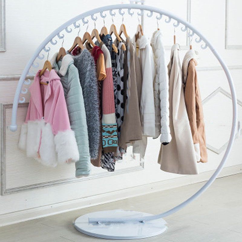 Luxurious Metallic Round Coat Hanger Free Standing Hooks Design Coat Rack