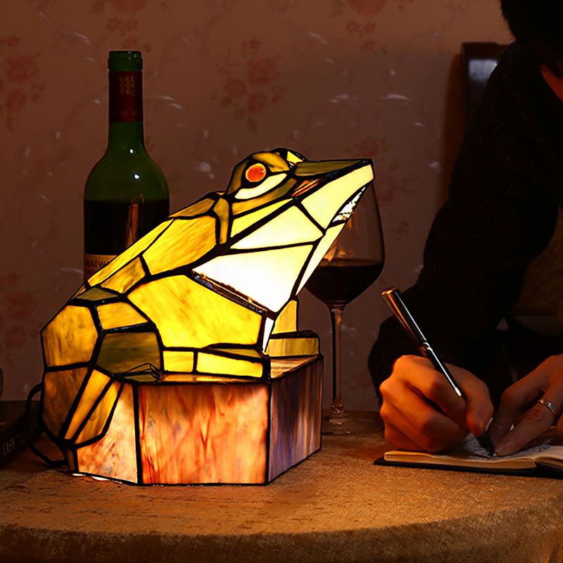 Frog Shape Accent Lamp Lodge Stained Glass 1 Light Table Lamp for Bar