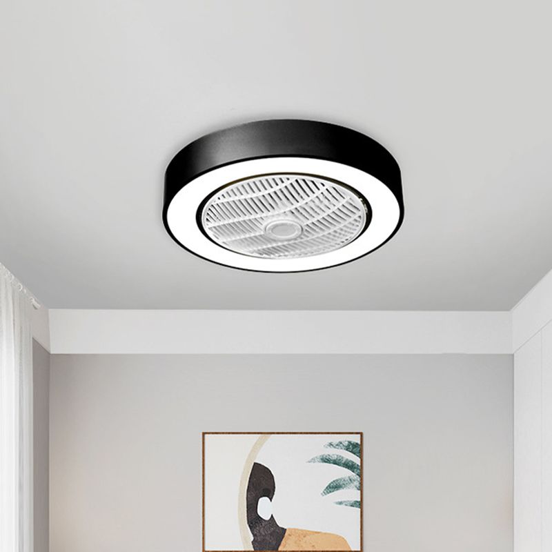 Éventail circulaire moderne LED LED acrylique semi-flush Mount Fixture en noir / blanc avec 3 lames transparentes, 21,5 "de large