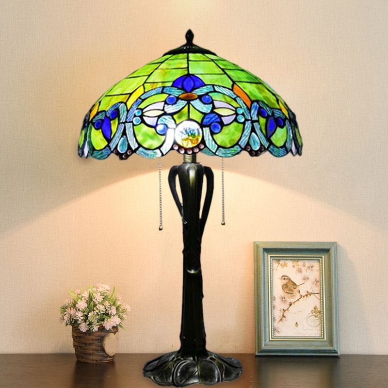 Cone/Dome Nightstand Lighting Victorian Cut Glass 2-Head Gold Pull Chain Table Lamp with Blossom Pattern