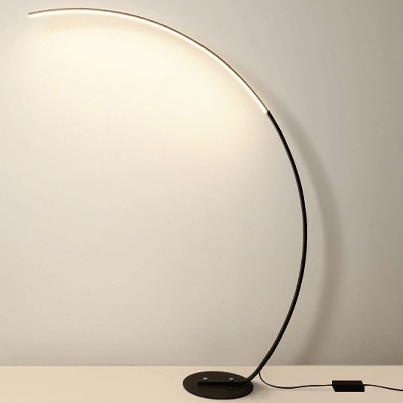 Modern Minimalist LED Floor Lamps Aluminium Linear Floor Lamp with Acrylic Shade