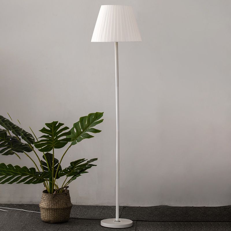 Fabric Floor Standing Lamp Simplicity Style Floor Light for Bedroom