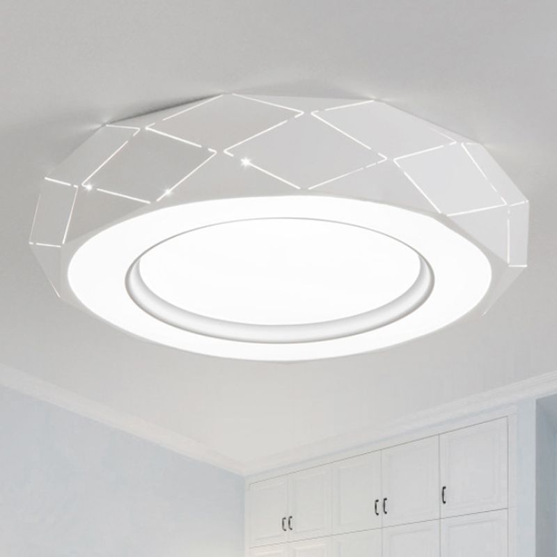 Hollowed Out Acrylic Shade Flush Mount LED Flush Ceiling Light in White, 11"/19.5"/24.5" Wide