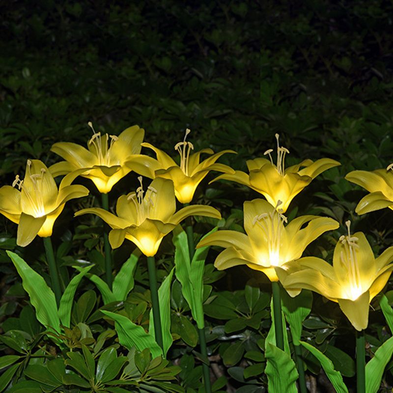 Plastic Lily Shaped LED Lawn Lighting Artistic Yellow Solar Stake Light for Backyard