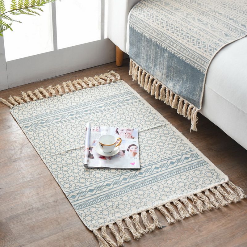 Western Bedroom Rug Multi-Colored Geometric Print Carpet Cotton Blend Machine Washable Easy Care Rug with Fringe