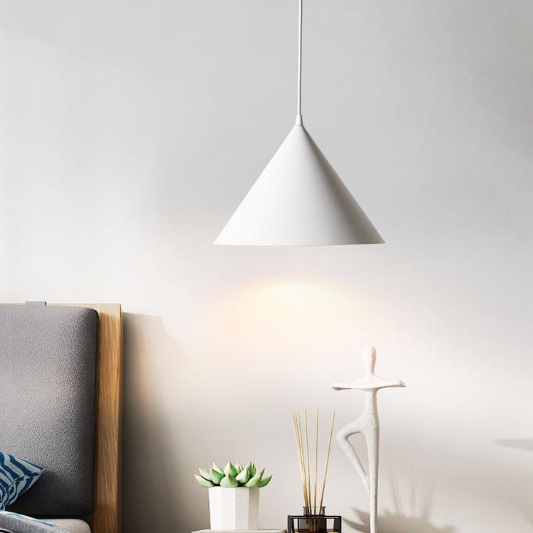 Modern Style Cone Shade Hanging Light Metal 1 Light Pendant Lamp for Living Room