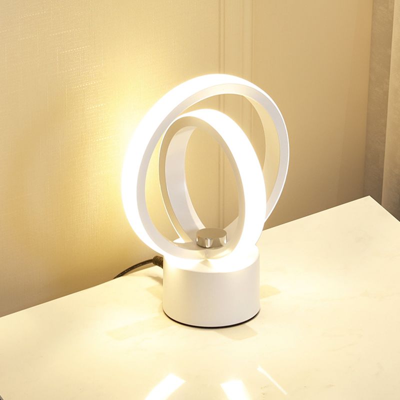 Modern Style Linear Shape Table Lighting Metal Table Lamp for Bedroom