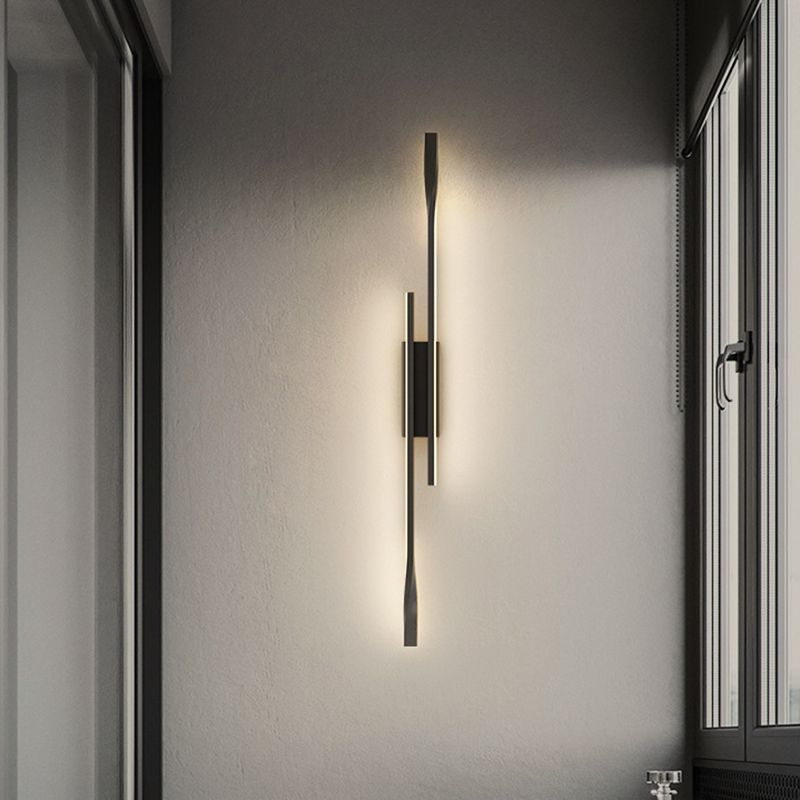 Linear Shape Metal Wall Lights Modern Style Wall Sconce Lights in Black