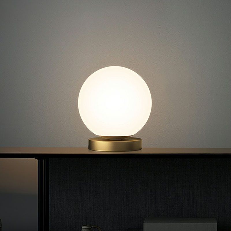 Simple Spherical Small Night Light Glass Single Bedroom Table Lamp with Gold Finish Base